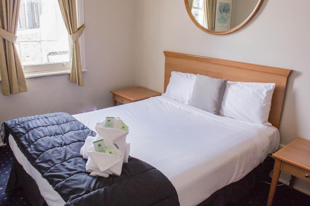 Gardners Inn Hotel Блекхийт Екстериор снимка